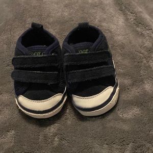 Ralph Lauren size 2 soft bottom shoes